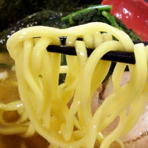 中目黒百麺の太麺