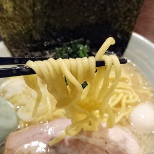 横浜家系ラーメン祭家 麺