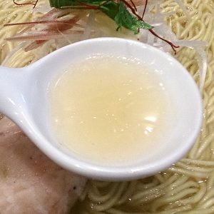 新宿麺屋 海神 スープ