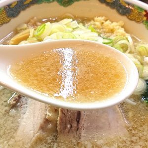 特麺コツ一丁ラーメン スープ
